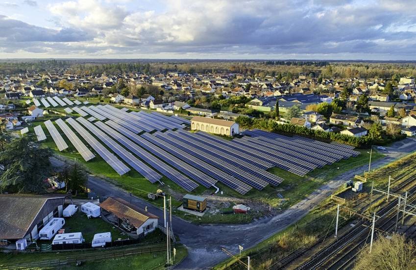 Le projet solaire Salbris au sol 2,2 MW. 