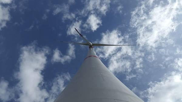 Eolienne 600