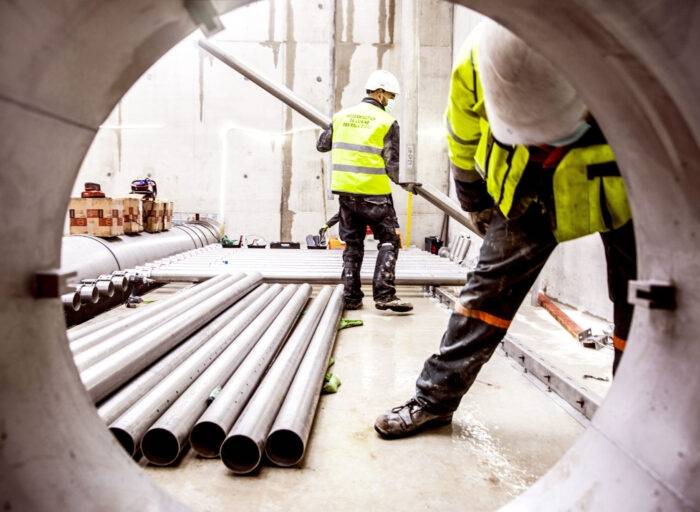 EQT Infrastructure est présent en France en tant qu'actionnaire de la Saur et de Colisée. 