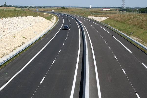 A19 - © Roulex_45 - Arcour pour Vinci - 600