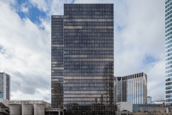 Le groupe Paref se positionne sur la tour Franklin &agrave; La D&eacute;fense. &copy; Paris La D&eacute;fense