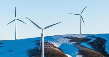 Les parcs éoliens terrestres Danilo et Rudine en Croatie. 
